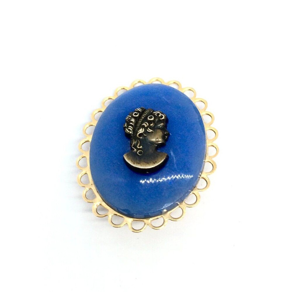 Vintage Cameo Brooch Blue Resin Gold Tone Filigree Frame Victorian Style